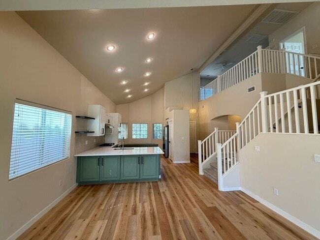 Photo - First Show: The first open showing is on Tues 3/24 at 11:30am. Please be prompt. We will be proce...