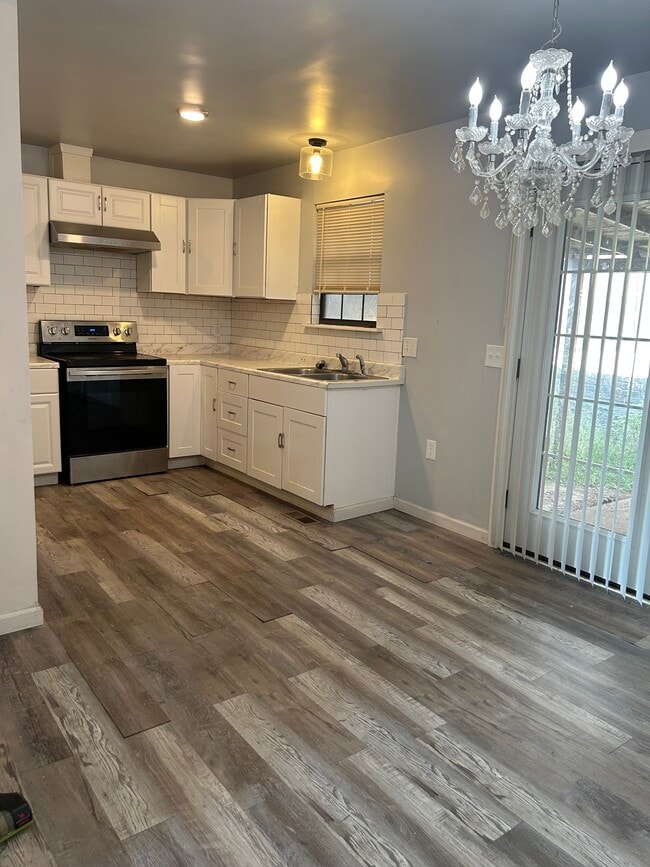 Photo - 1131 S 124th East Ave