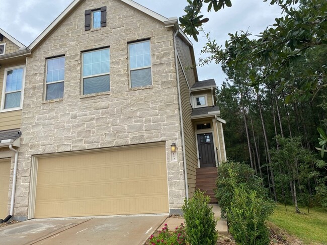 Building Photo - 113 Berlandier Ash Ct