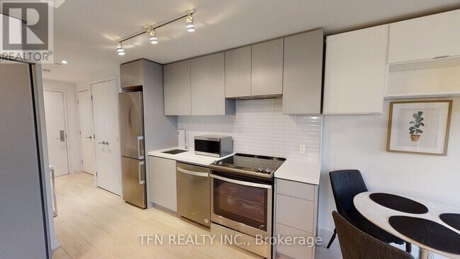 Photo - 60 Colborne St Unit 1404