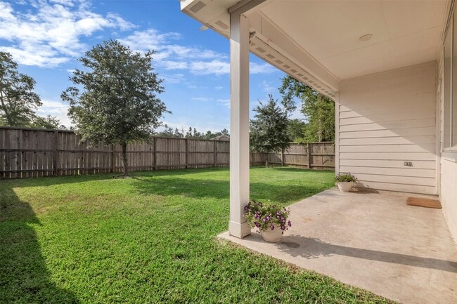 Photo - 2331 Strong Horse Dr