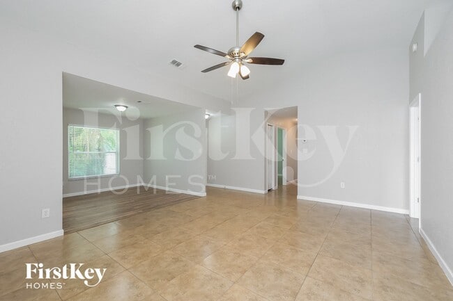 Photo - 2484 Albaca Dr