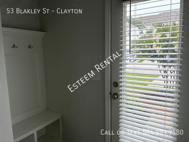53 Blakley St-Clayton