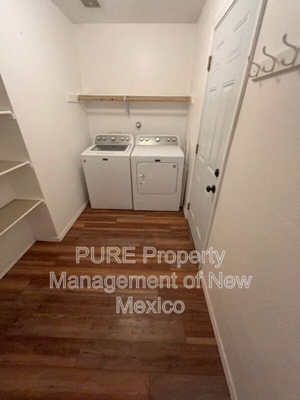 Photo - 652 Quailbrush Dr NW
