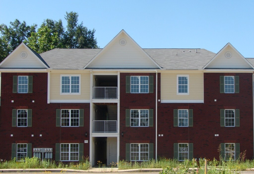 Photo - Lamar Crossing