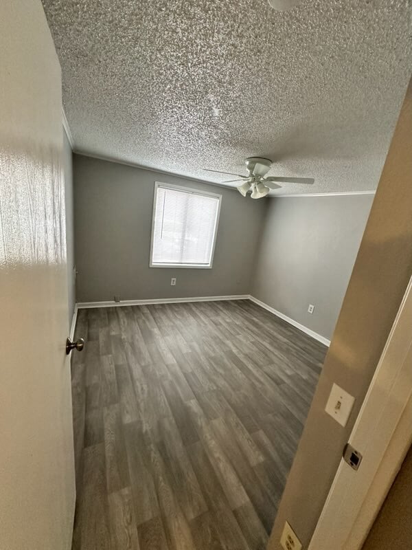 Photo - Amberlake Apartments