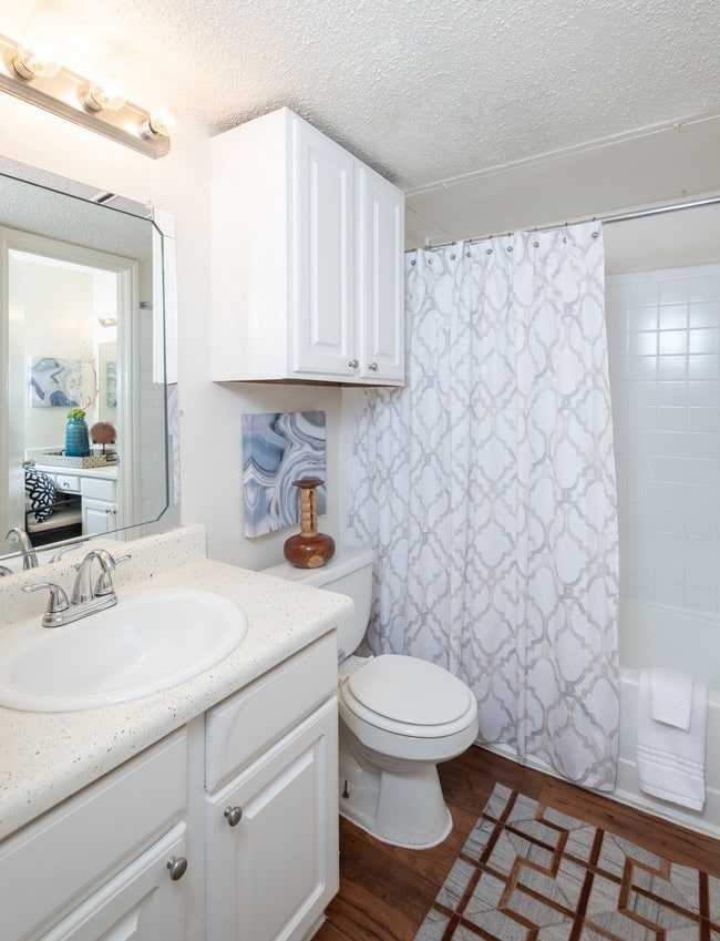 Charter Oak Apartments