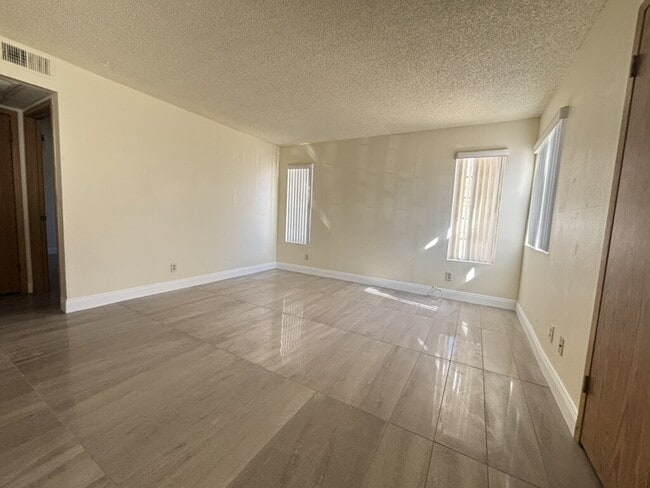 Photo - Downstairs 2BR/1BA—recently updated with n... Unit B