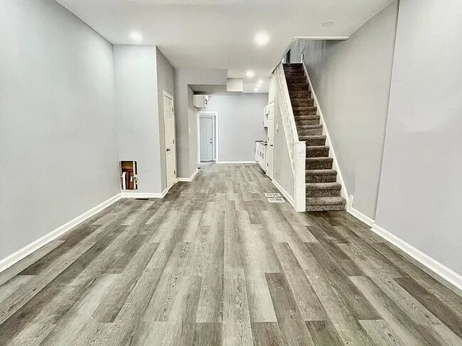 Photo - 2102 S Simpson St