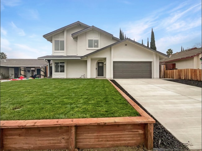 Building Photo - 7952 Summerplace Dr