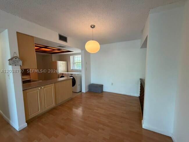 Photo - 318 W Park Dr Unit 318
