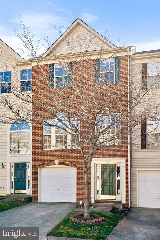 1043 Longview Ln Townhome Townhome Rental in Culpeper VA