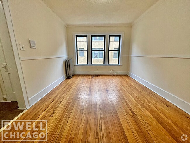 Building Photo - 2300 N Spaulding Ave Rental