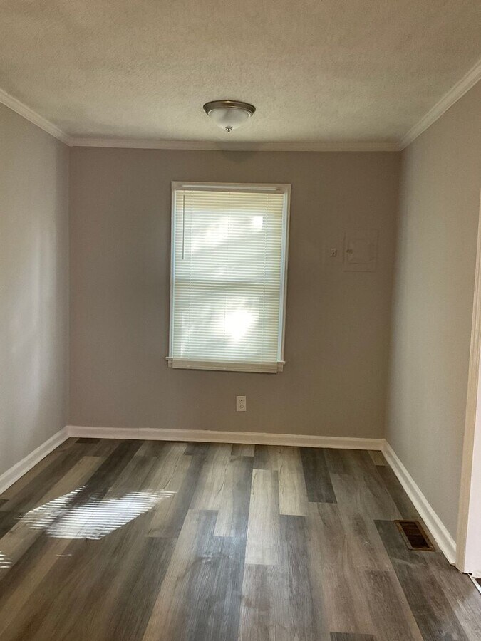 Photo - Available Now!!