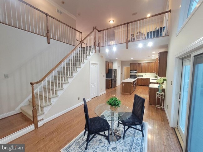 Photo - 12 Foxview Cir