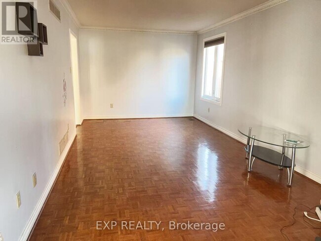 Photo - 179 Elson St