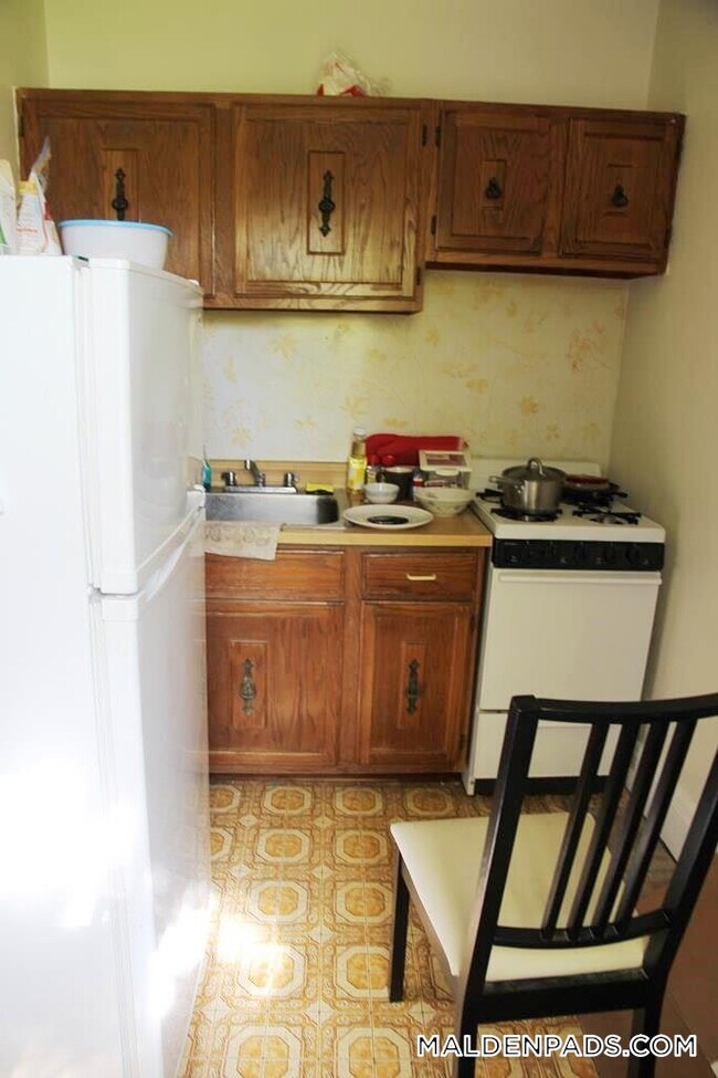 Photo - 349 Pleasant St Unidad A1-3