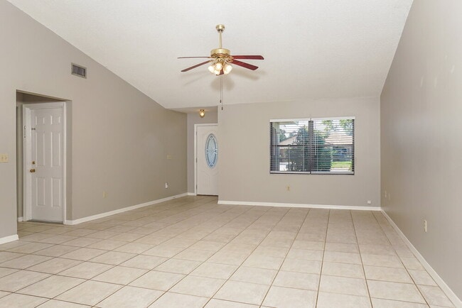 Photo - 4913 Ithaca Ln