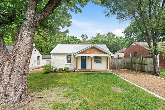 Photo - 806 Washington Ave