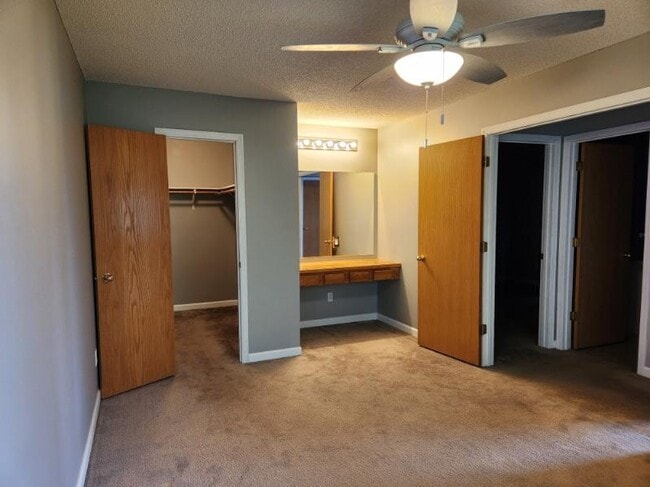 Building Photo - 2523 E 117th St Rental