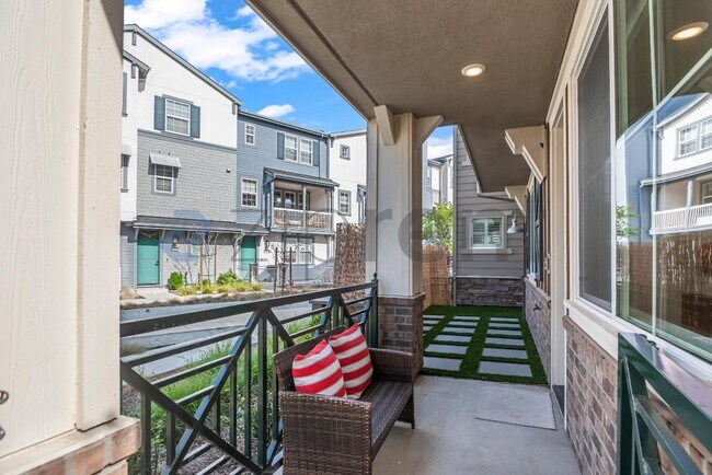 Photo - 37380 Watersail Way