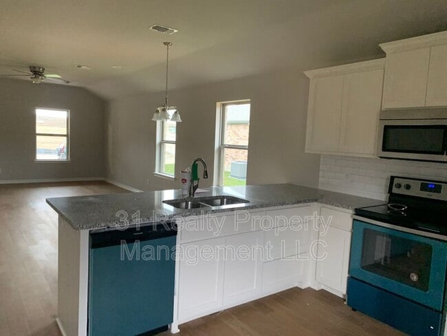 1105 Southridge Ln