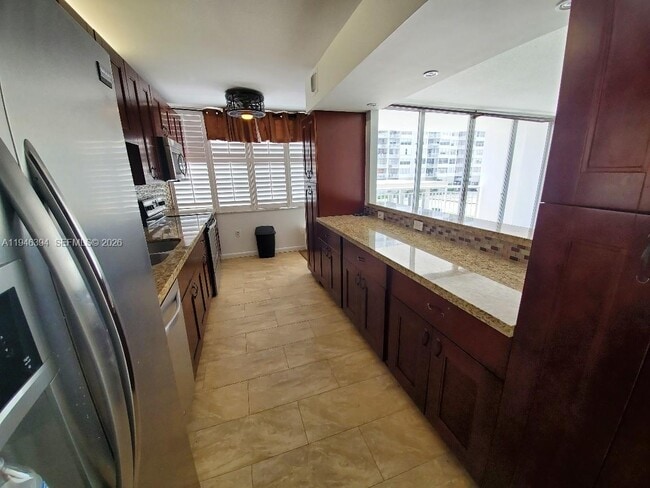 Photo - 18061 Biscayne Blvd Unit 301