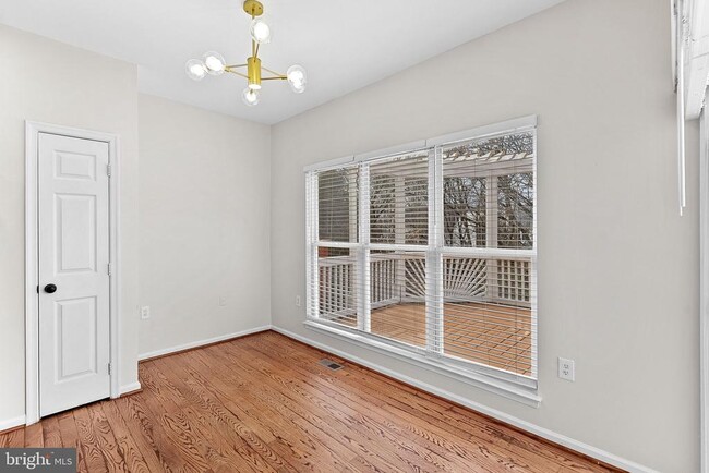 Photo - 20905 Sandstone Square