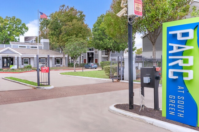 Photo - Parc at South Green