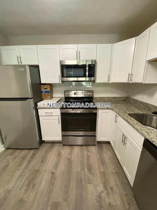 Photo - 264 Grove St Apartment Unit 5