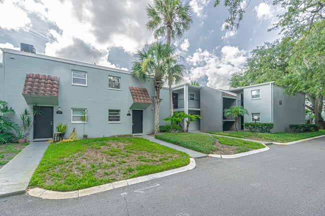 Photo - 2818 Somerset Park Dr