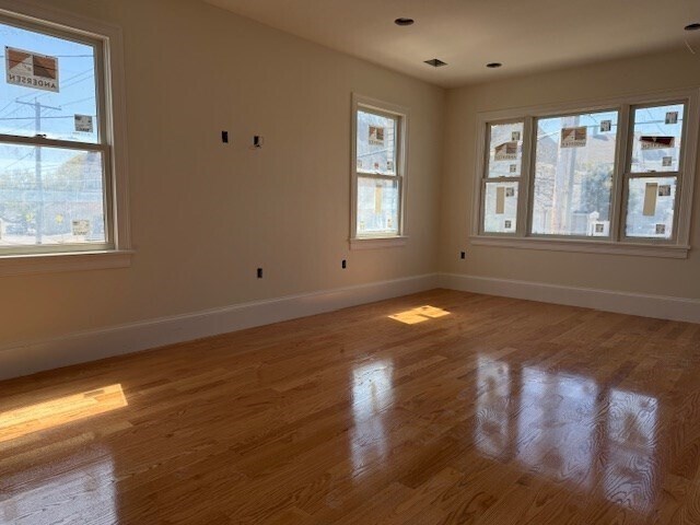 Photo - 243 Malden St Unit 2