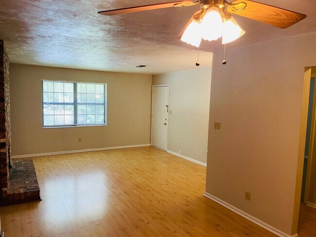 Photo - 1230 Alachua Ave Unidad C