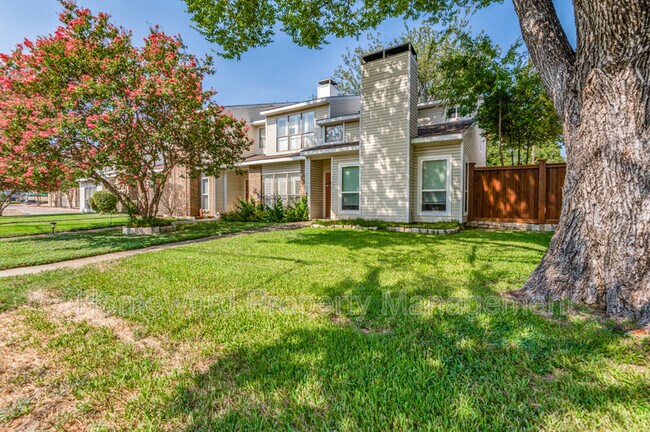 Photo - 552 Josephine St