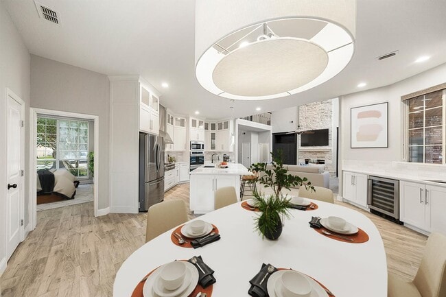 Photo - 3453 Old Manse Ct