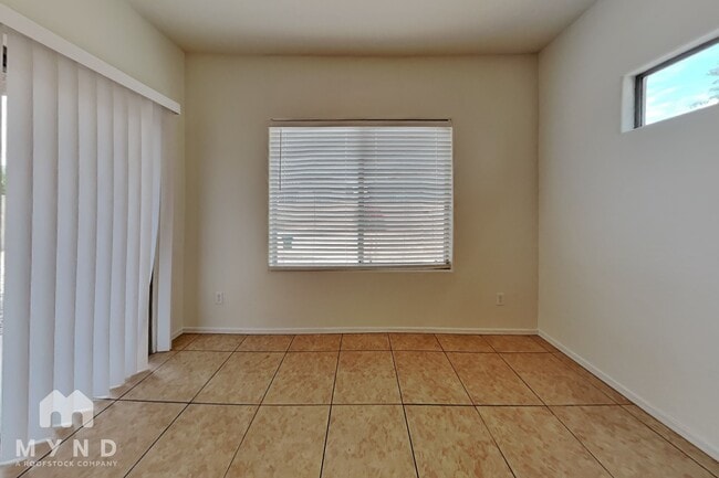 Photo - 9928 W Marguerite Ave