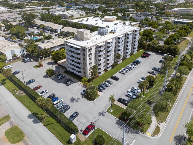 Photo - 1831 NE 38th St Unit 108