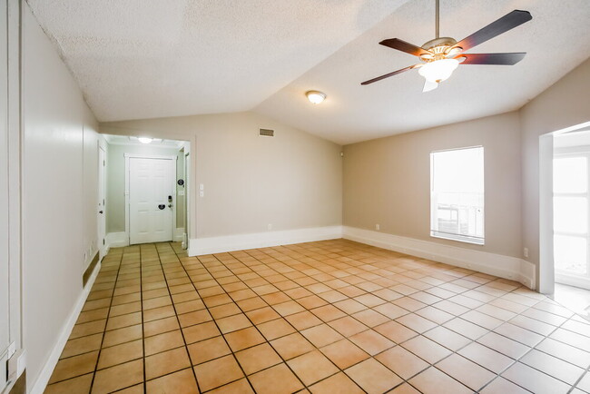 Photo - 4430 SW 72nd Way