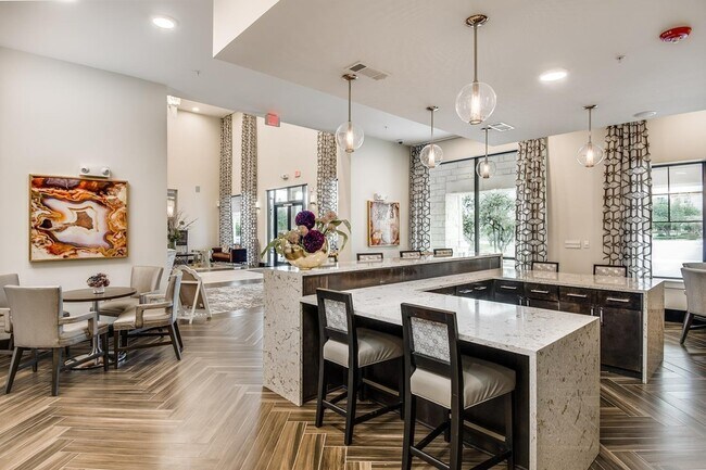 Overture Stone Oak
