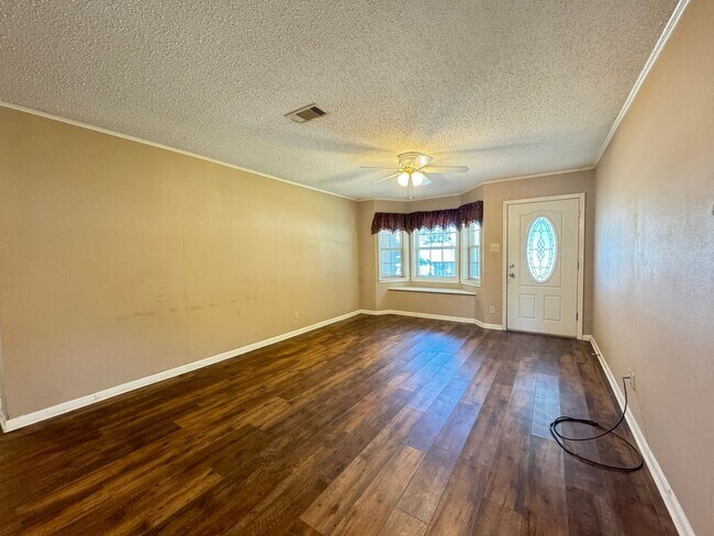 Photo - Beautiful 3 Bed 2 Bath Home