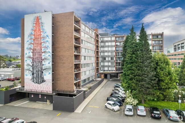 Building Photo - Hollywood Towne House