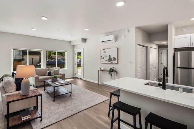 Photo - 6400 Pacific Ave Unit 101