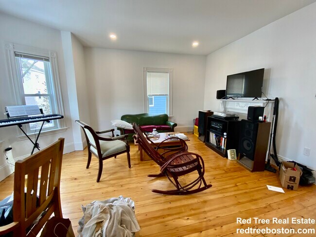 Photo - 39 Goldsmith St Unit 2