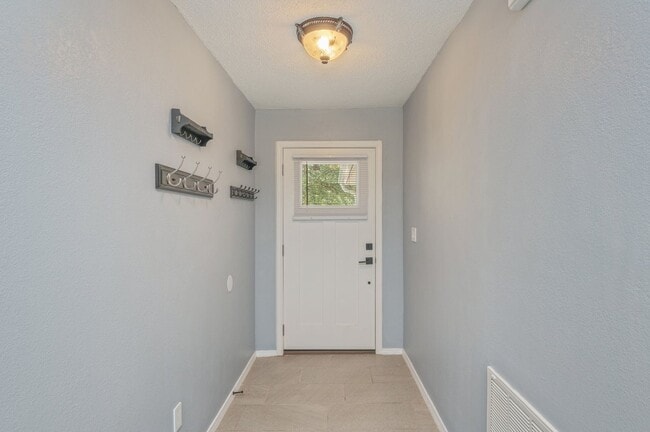 Photo - Completely Renovated Home in Niceville!