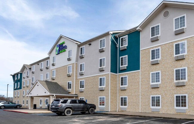 Building Photo - Furnished Studio-Shreveport - Bossier City Rental