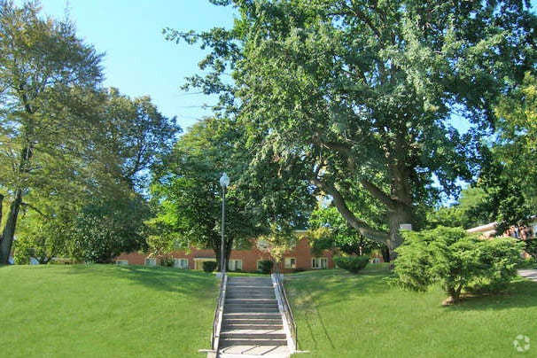 Complejo - Highland Manor