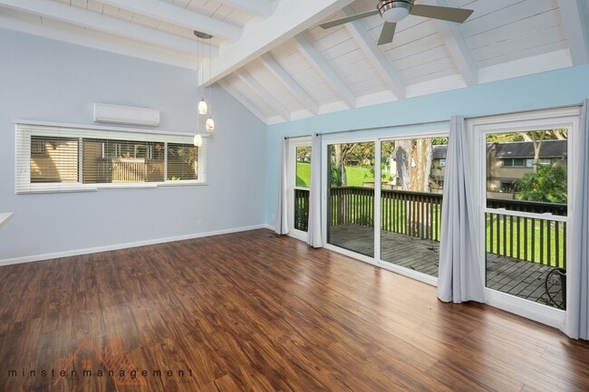 Photo - 47-459-459 Hui Iwa St