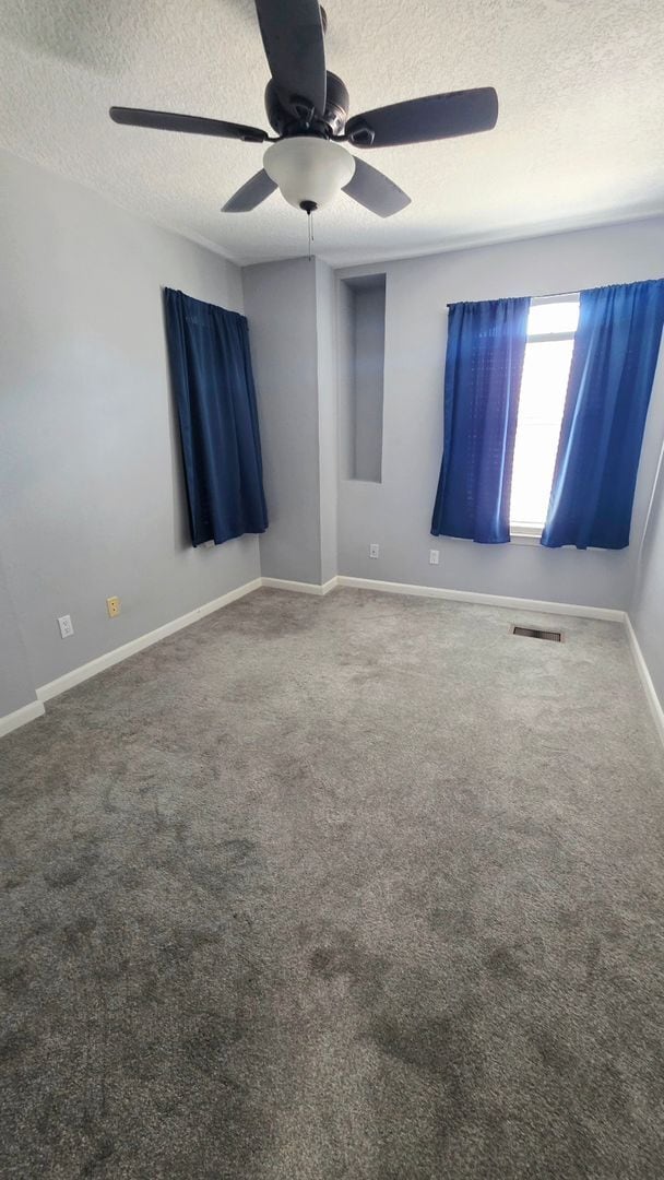 Photo - Spacious Northeast Heights Townhome for Rent!