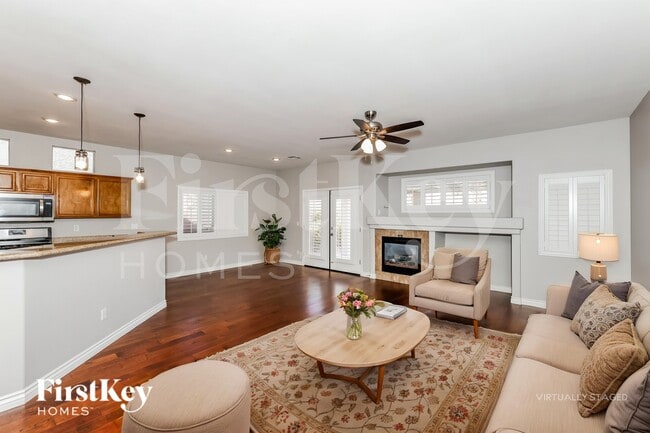 Photo - 10564 Bardilino St