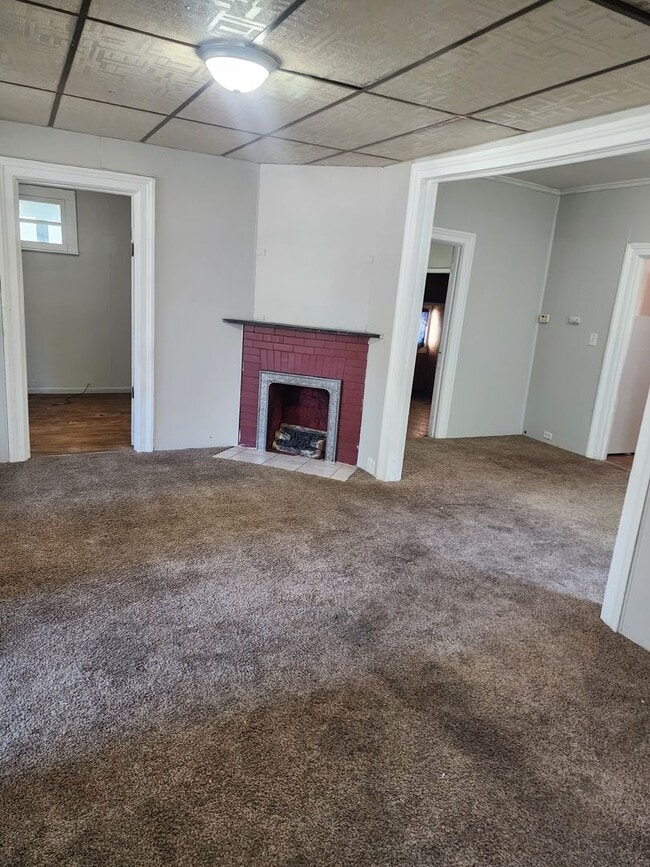 Photo - 220 S Bond St